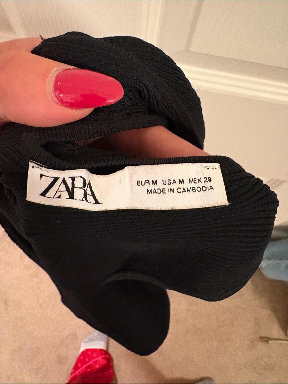 Zara Black Ribbed Tank - Picture 4 of 4